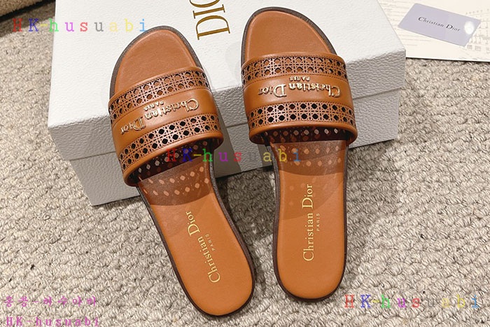 NEW 디올 샌들 신상 DR 1408853
