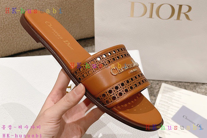NEW 디올 샌들 신상 DR 1408853