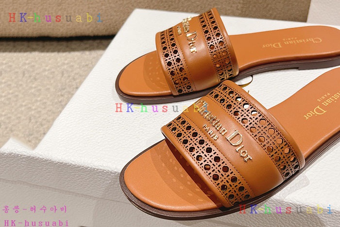 NEW 디올 샌들 신상 DR 1408853
