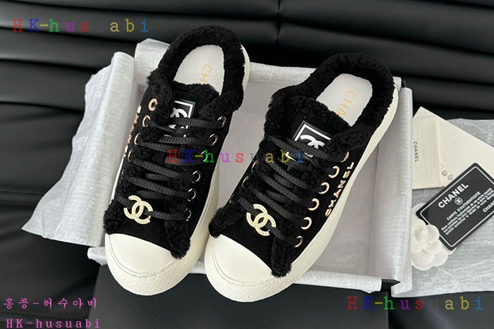 NEW 샤넬 스니커즈 신상 C 228126