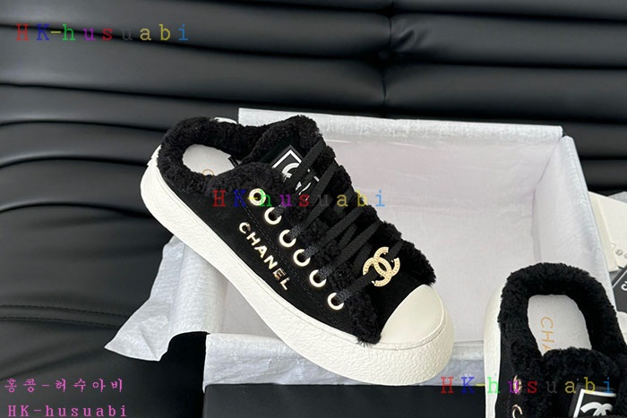 NEW 샤넬 스니커즈 신상 C 228126