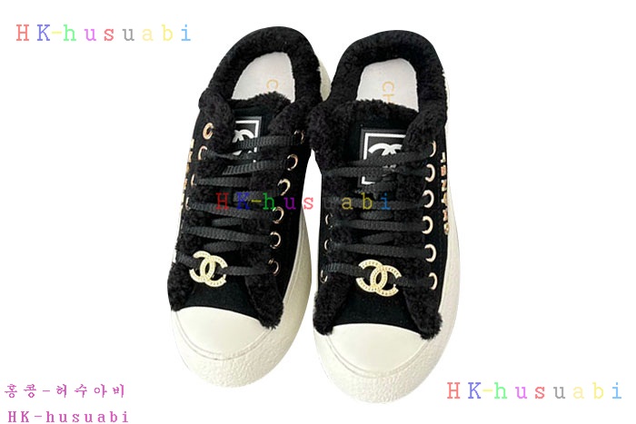 NEW 샤넬 스니커즈 신상 C 228126