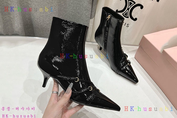 NEW 미우미우 신발 신상 MU 7785503