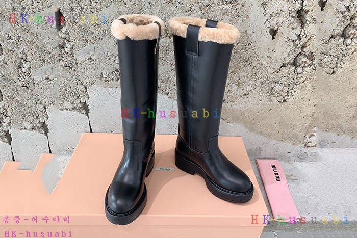 NEW 미우미우 부츠 신상 MU 711563