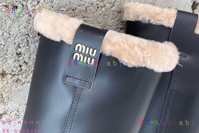 NEW 미우미우 부츠 신상 MU 711563