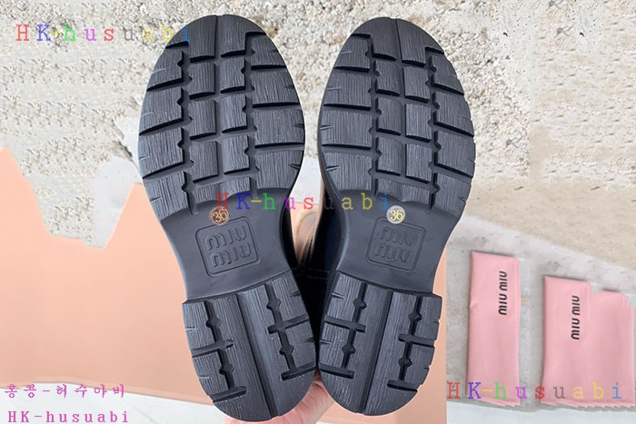 NEW 미우미우 부츠 신상 MU 711563