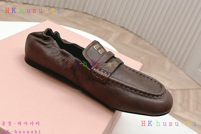 NEW 미우미우 신발 신상 MU 7123303