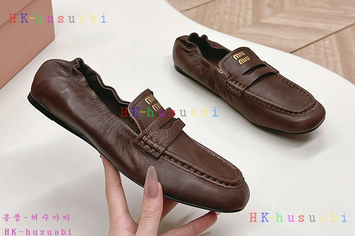 NEW 미우미우 신발 신상 MU 7123303