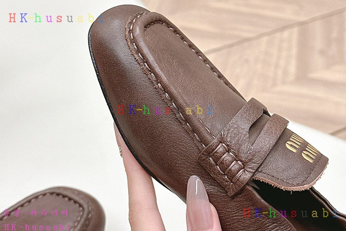 NEW 미우미우 신발 신상 MU 7123303