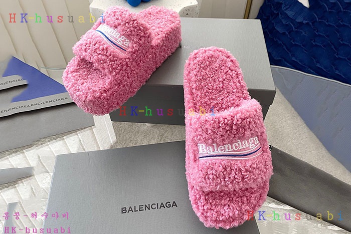 NEW 발렌시아가 신발 신상 B 956612