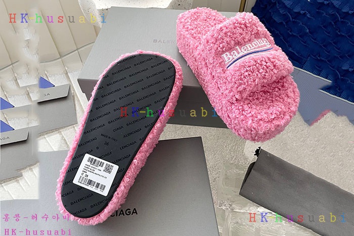 NEW 발렌시아가 신발 신상 B 956612