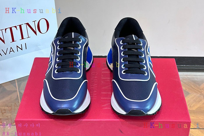 NEW 발렌티노 스니커즈 신상 V 558001