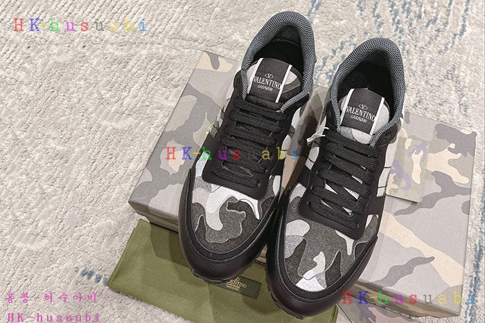 NEW 발렌티노 스니커즈 신상 V 933332