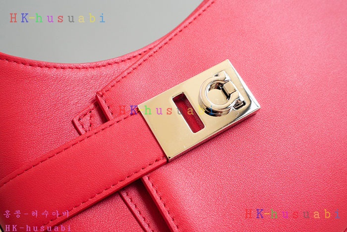 ★미러급★페라가모 살바토레 우먼 숄더백 216295-3