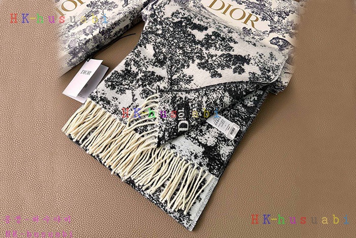 NEW 디올 스카프 신상 DR 560016
