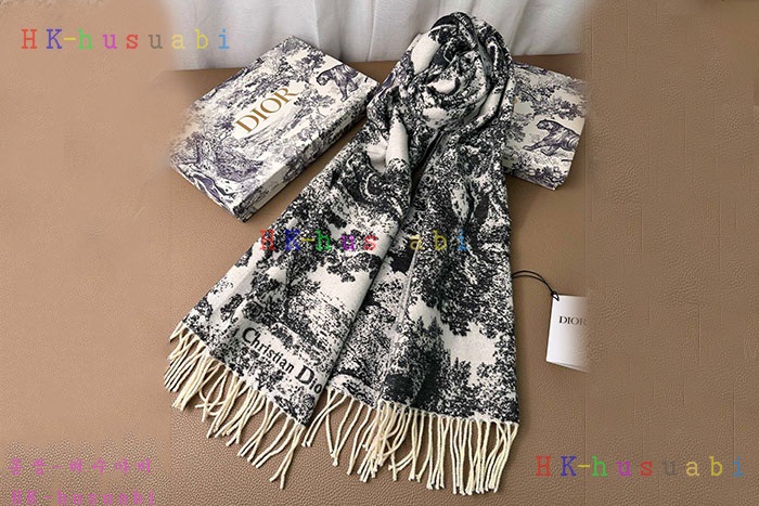 NEW 디올 스카프 신상 DR 560016