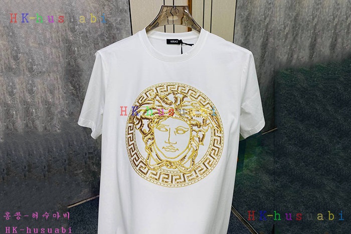 NEW 베르사체 반팔티 신상 V 641402