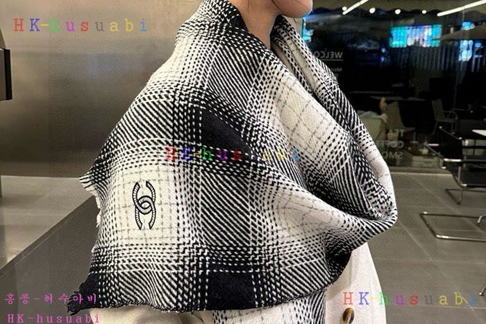 NEW 샤넬  스카프 신상 C 6141111