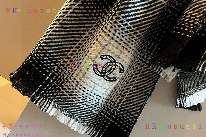 NEW 샤넬  스카프 신상 C 6141111