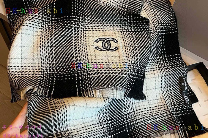 NEW 샤넬  스카프 신상 C 6141111