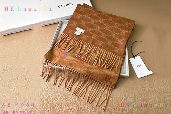NEW 셀린느 스카프 신상 C 885806