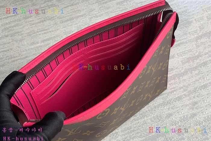★미러급★루이비통 포쉐트 보야주 MM 클러치백 M12818