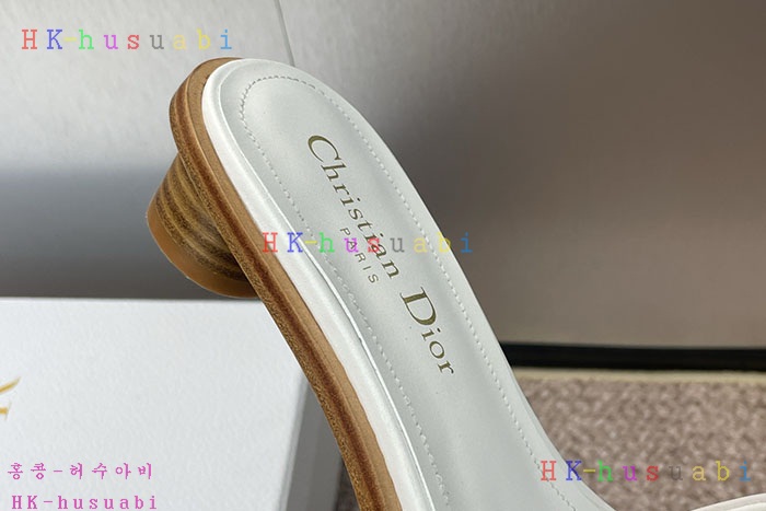 NEW 디올 신발 신상 DR 2888003