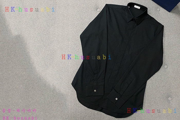 NEW 디올 긴팔티 신상 DR 695554