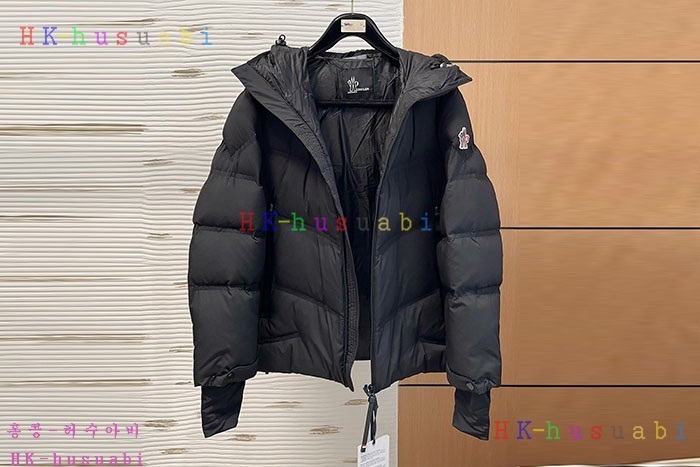 NEW 몽클레어 패딩 신상 M 3804017