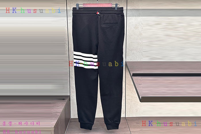 NEW 톰브라운 츄리닝바지 신상 TB 146612