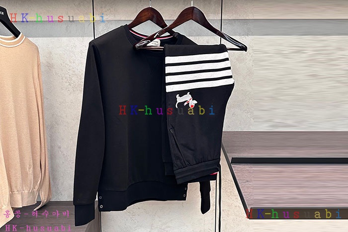 NEW 톰브라운 츄리닝바지 신상 TB 146612