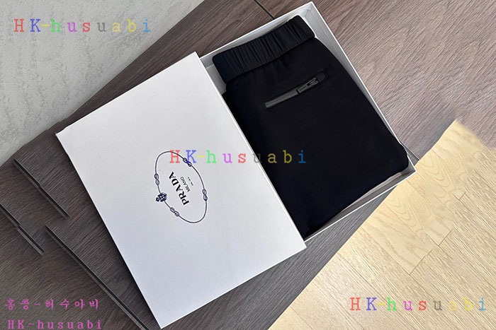 NEW 프라다 츄리닝바지 신상 P 6900443