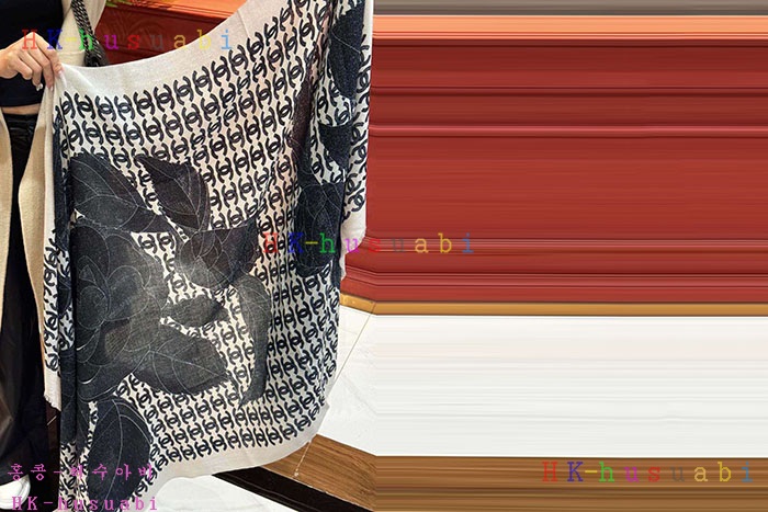 NEW 샤넬 스카프 신상 C 6958051