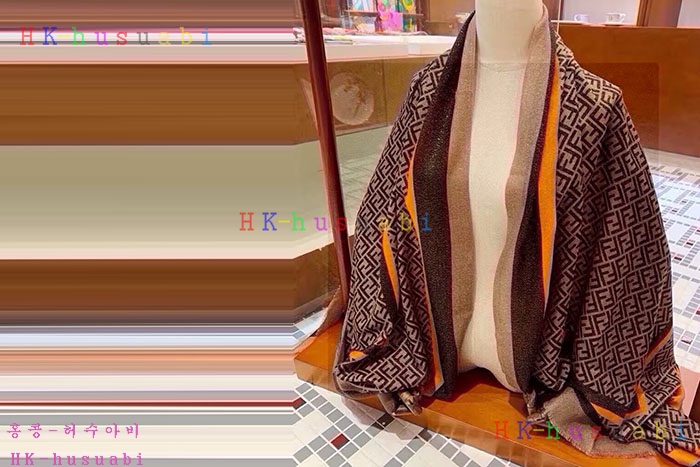 NEW 펜디 스카프 신상 FD 9958884