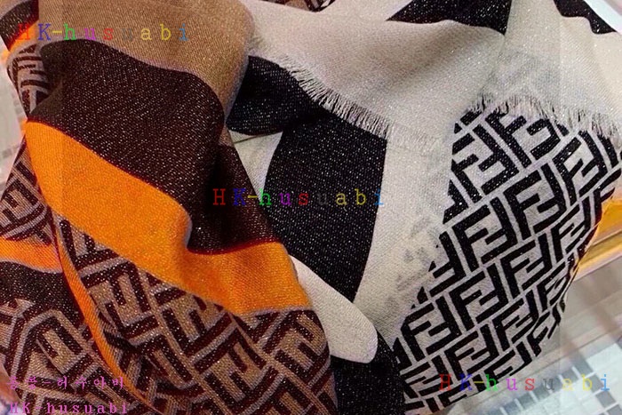 NEW 펜디 스카프 신상 FD 9958884