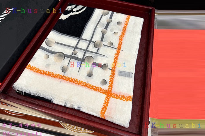 NEW 샤넬 스카프 신상 C 6958091