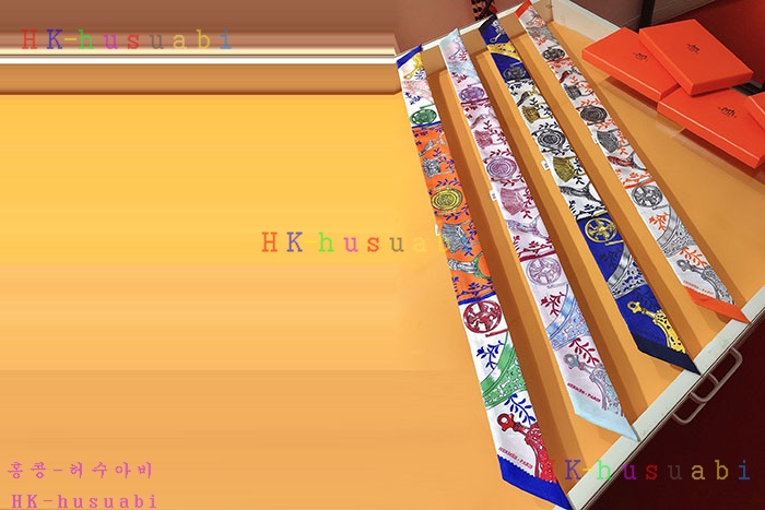 NEW 에르메스 스카프 신상 H 2855812