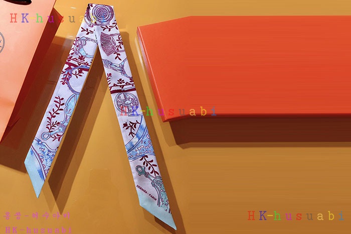 NEW 에르메스 스카프 신상 H 2855812