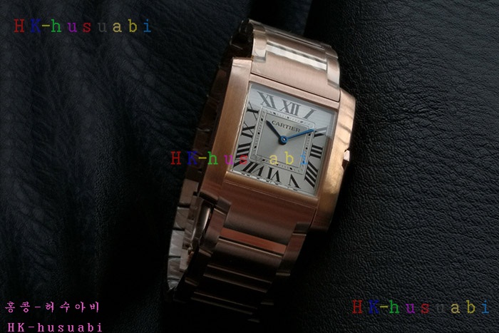 NEW 까르띠에 시계 신상 C 8999904