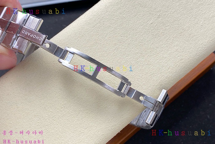 NEW 쇼파드 시계 신상 C 1140018