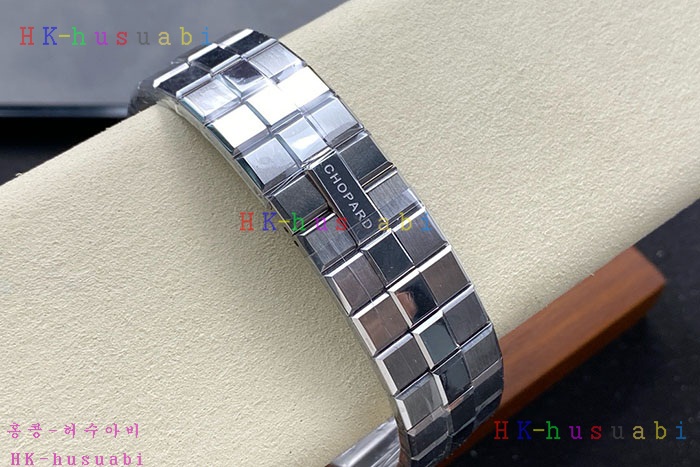 NEW 쇼파드 시계 신상 C 1140013