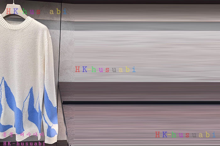 NEW 몽클레어 니트 신상 M 6570014