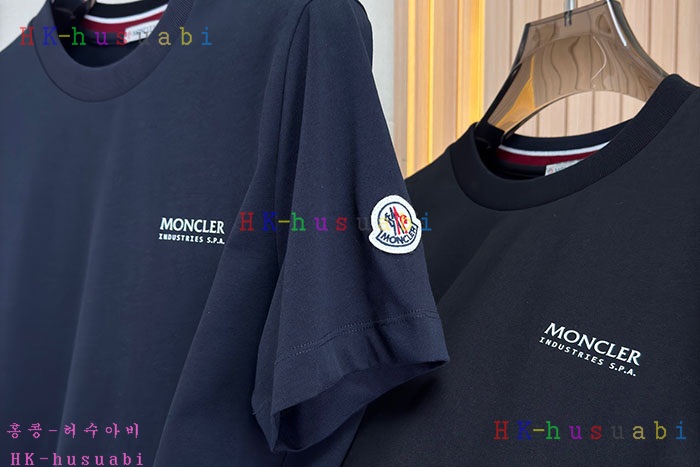 NEW 몽클레어 반팔티 신상 M 6570021