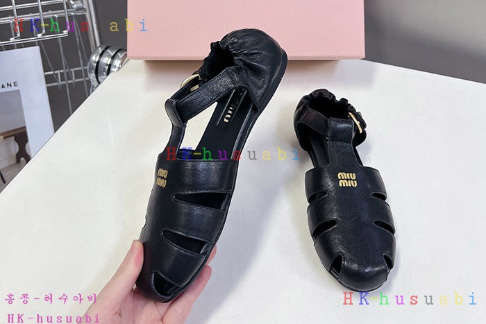 NEW 미우미우 신발 신상 MU 9688047