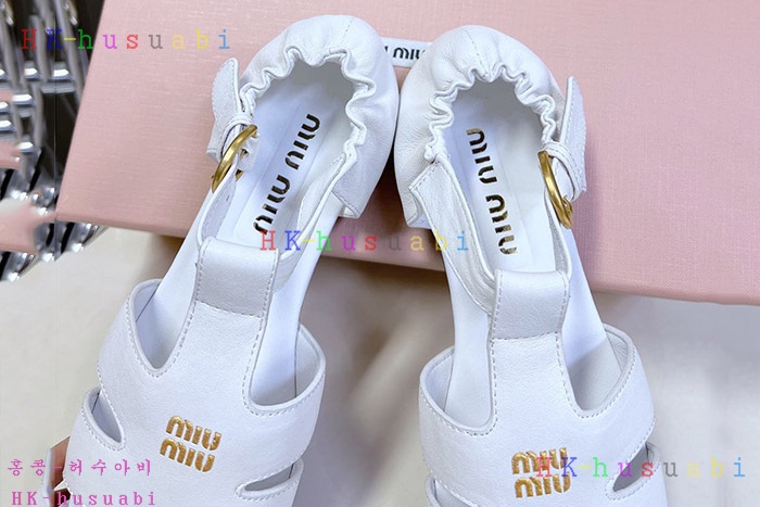 NEW 미우미우 신발 신상 MU 9688049