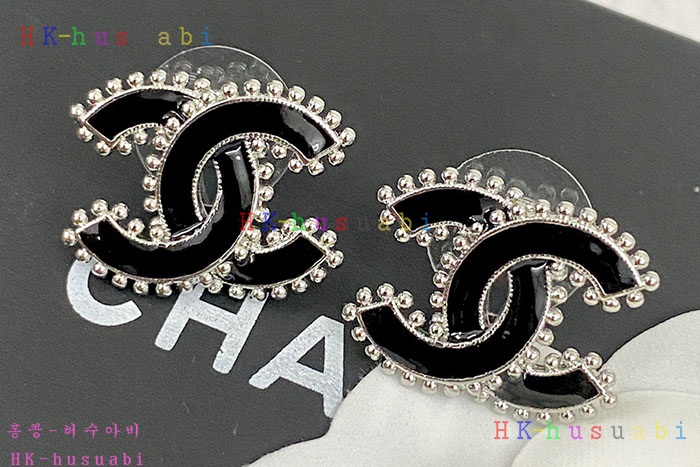 NEW 샤넬 귀걸이 신상 C 9580219