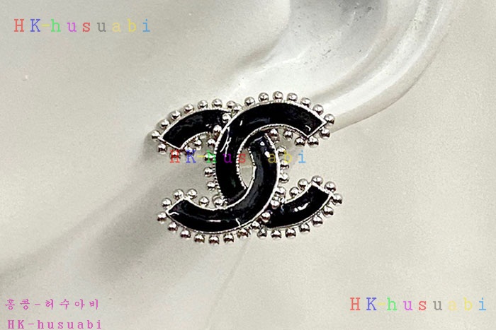NEW 샤넬 귀걸이 신상 C 9580219