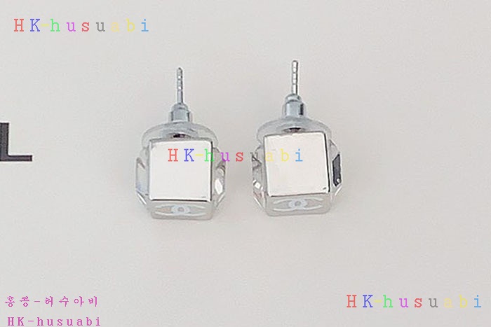 NEW 샤넬 귀걸이 신상 C 6922513