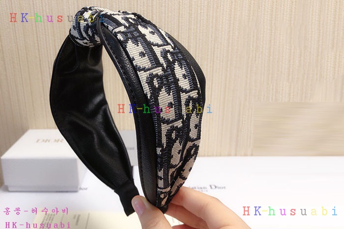 NEW 디올 헤어밴드 신상 D 8570457