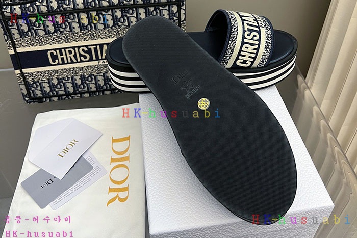 NEW 디올 샌들 신상 DR 1110406